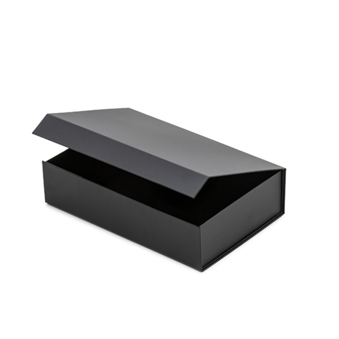 Luxury rigid gift box with a magnetic close for small gift builds